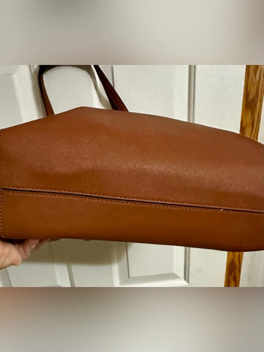 Michael Kors Jet Set Travel Large Saffiano Leather North-South Tote. - Picture 4 of 14